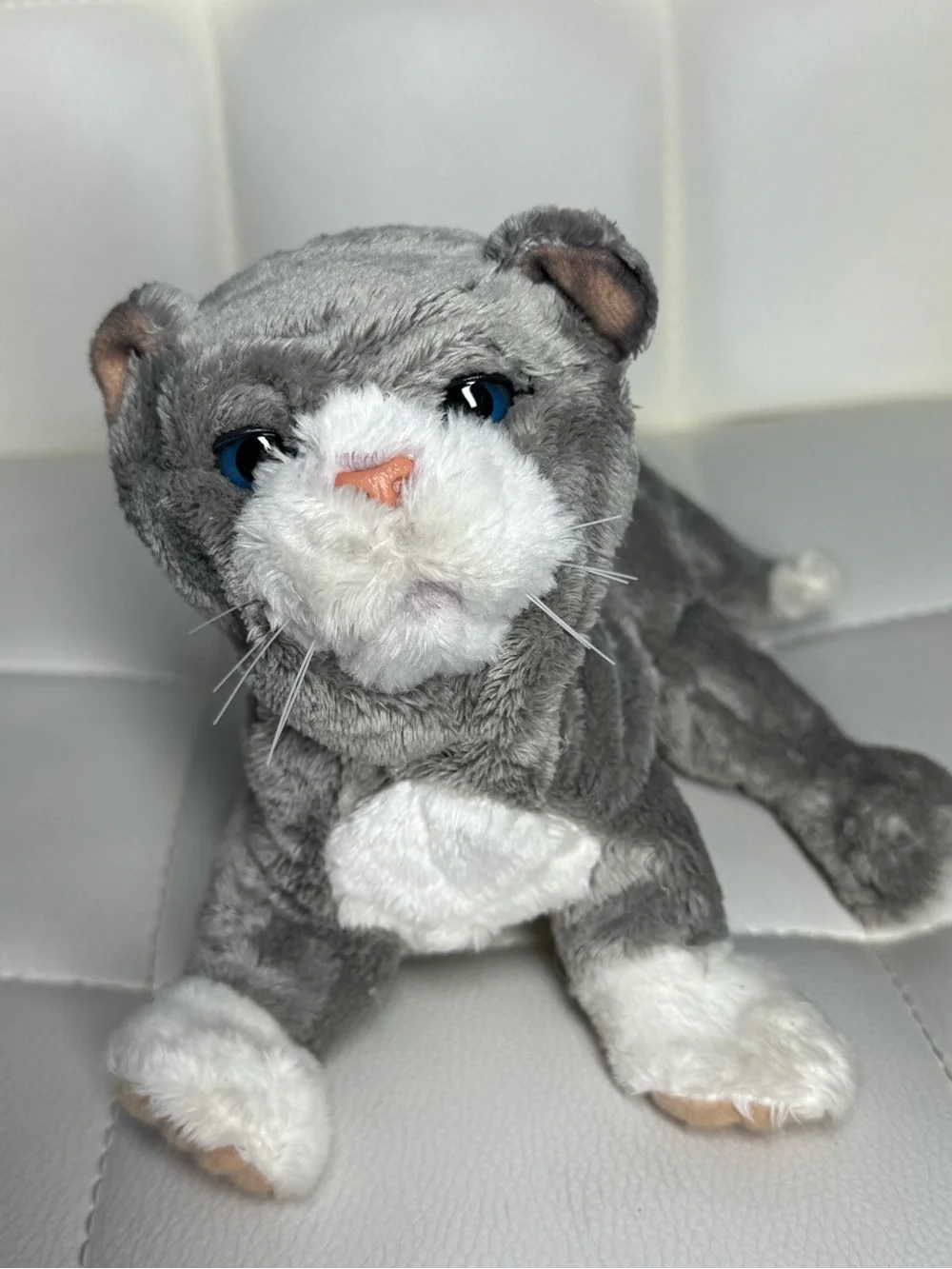FurReal Friends Newborn Silver Mitted Kitten Electronic Pet